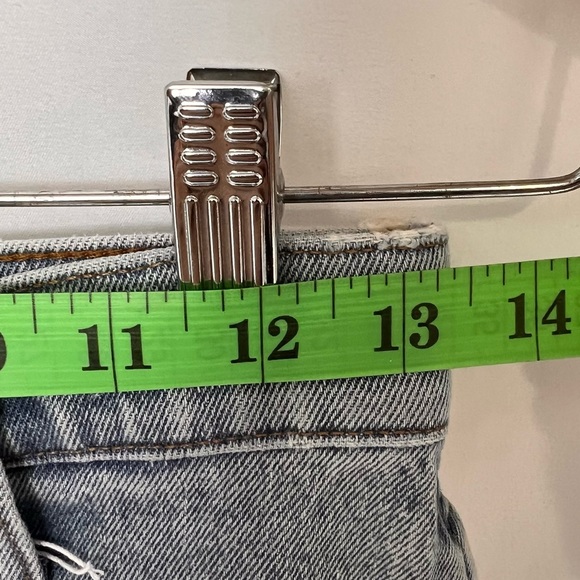 NEW / Madewell 11" High-Rise Flare Jeans - Picture 4 of 5